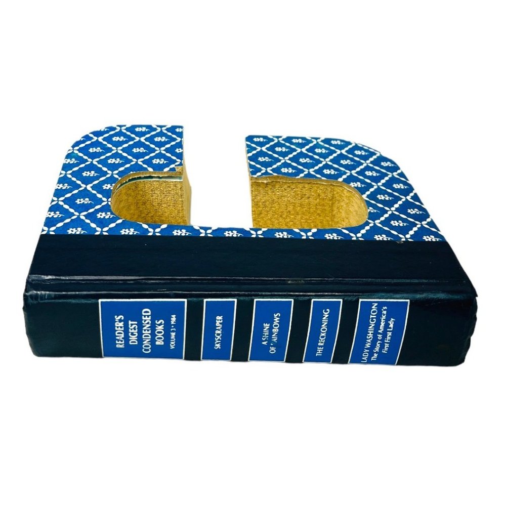 Letter C Shaped Book Hand Carved Reader’s Digest Condensed Books 1984 - Picture 5 of 7